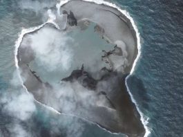 satellite-image-of-bogoslof-volcano-on-march-11-2017-siyasat.net