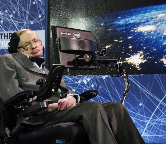 stephen-hawking-siyasat.net