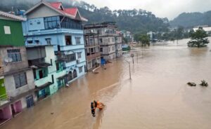 सिक्किम में अचानक आई बाढ़
