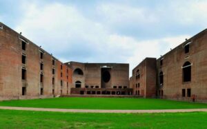 Disregarding public orders: the government has the authority to dissolve IIM boards