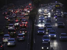 ऑड-ईवन योजना से राजधानी की सड़कों से 10 लाख वाहन गायब हो जाएंगे। 