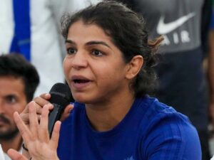 False certifications in the National Championships for Wrestling? Sakshee Malikkh criticizes Sanjay Singh, the suspended head of WFI.