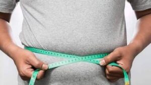 नए अध्ययन से पता चला है कि मोटापे से ग्रस्त लोगों को सबसे ज्यादा खतरा हैl