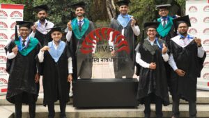 706 students graduate with 8 winning gold medals at IIM Bangalore's convocation 