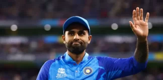 During the Buchi Babu competition, Suryakumar Yadav was mobbed while fielding as supporters entered the field mid-match to take photographs.