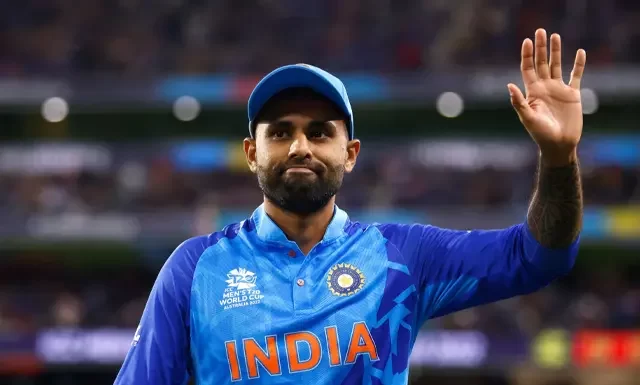 During the Buchi Babu competition, Suryakumar Yadav was mobbed while fielding as supporters entered the field mid-match to take photographs.